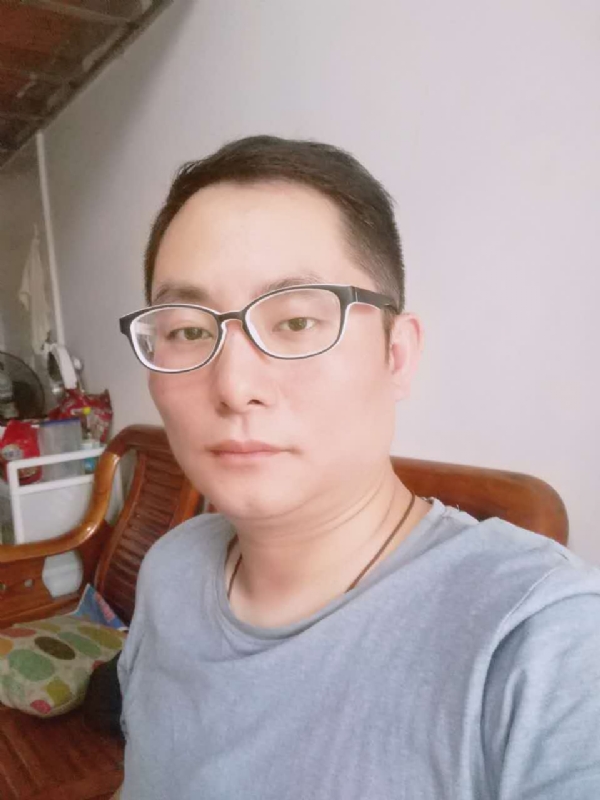 流星的尾巴的第一张照片--顺昌征婚网