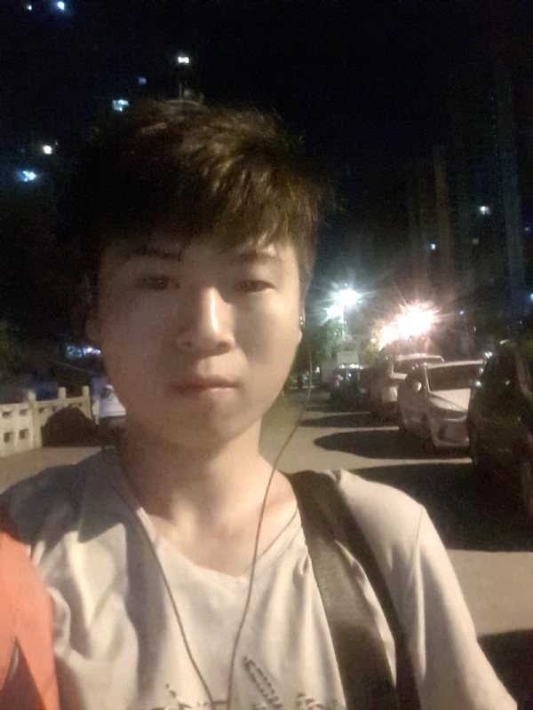 流星的瞬间的第一张照片--顺昌征婚网