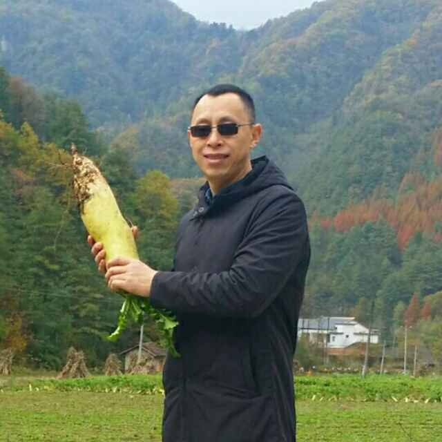 墨迹男的第一张照片--顺昌征婚网