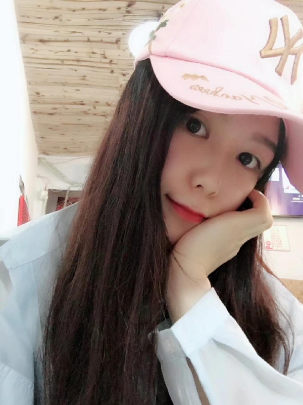 丹丹的第一张照片--顺昌征婚网