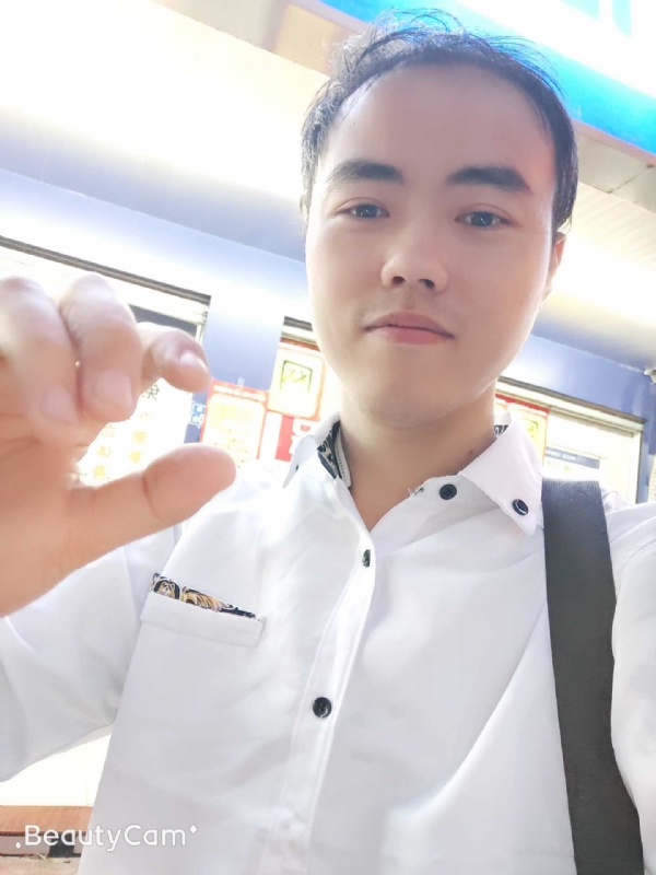 开心就好的第一张照片--顺昌征婚网