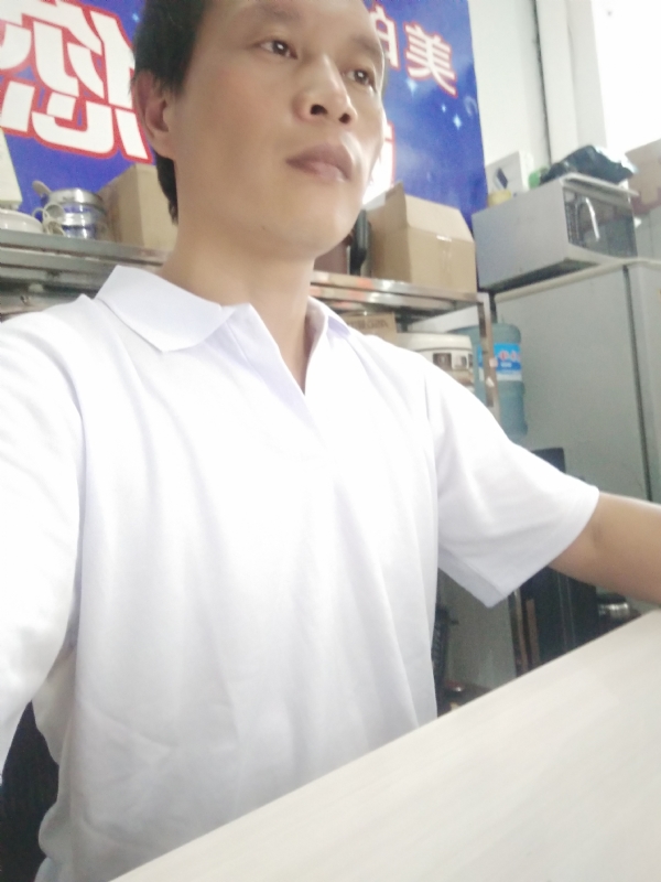 深蓝色的海的第一张照片--顺昌征婚网