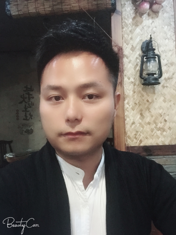 亦初的第一张照片--顺昌征婚网