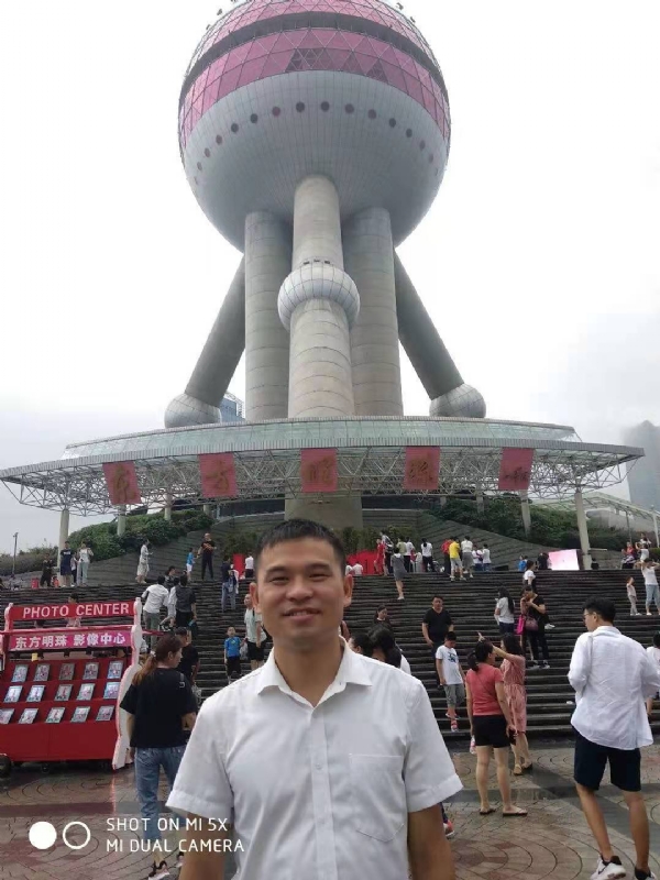 小猫吃老鼠的第一张照片--顺昌征婚网