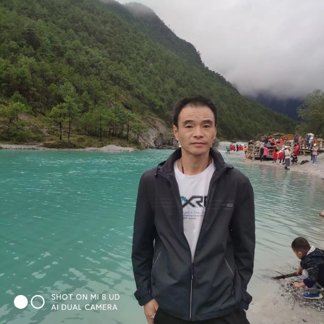 流星的第一张照片--顺昌征婚网