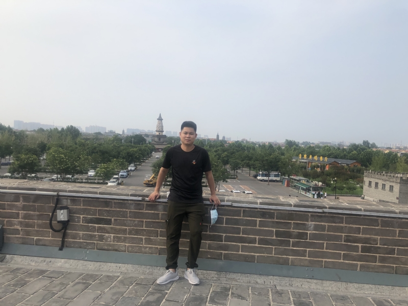 123.向左向右的第一张照片--顺昌征婚网