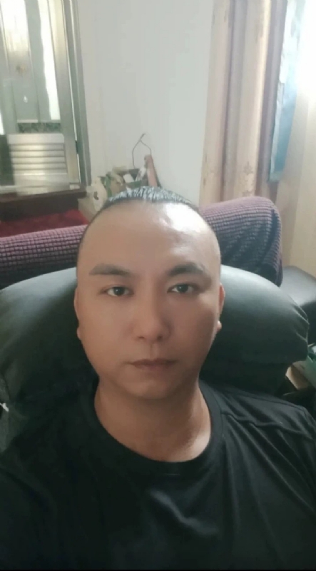 施逸森的第一张照片--顺昌征婚网