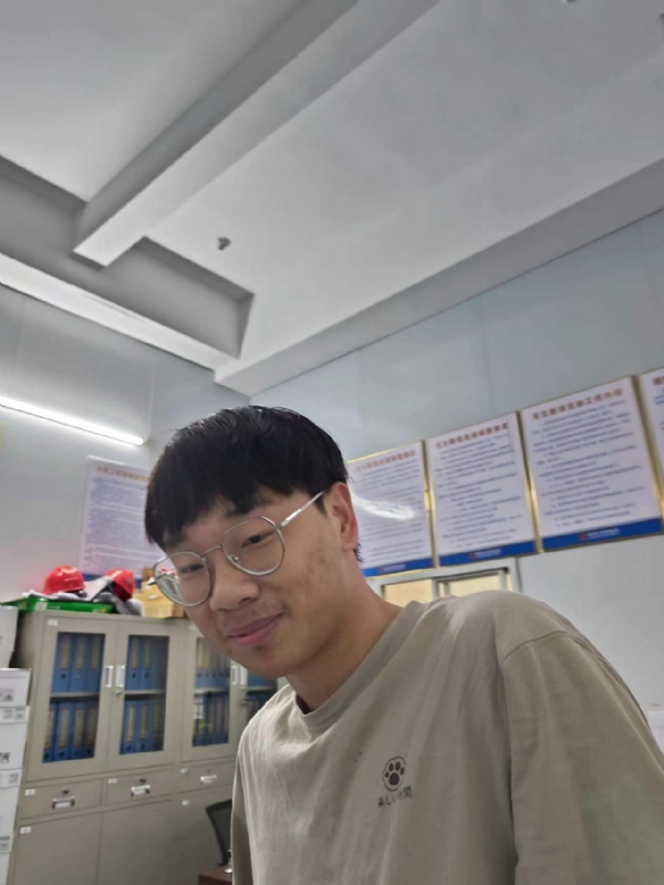 牛子弟的第一张照片--顺昌征婚网