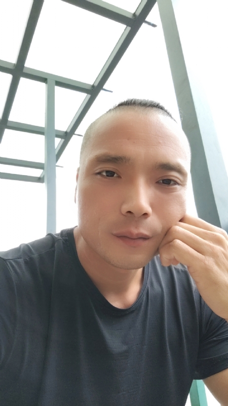 伯爵的第三张照片--顺昌征婚网