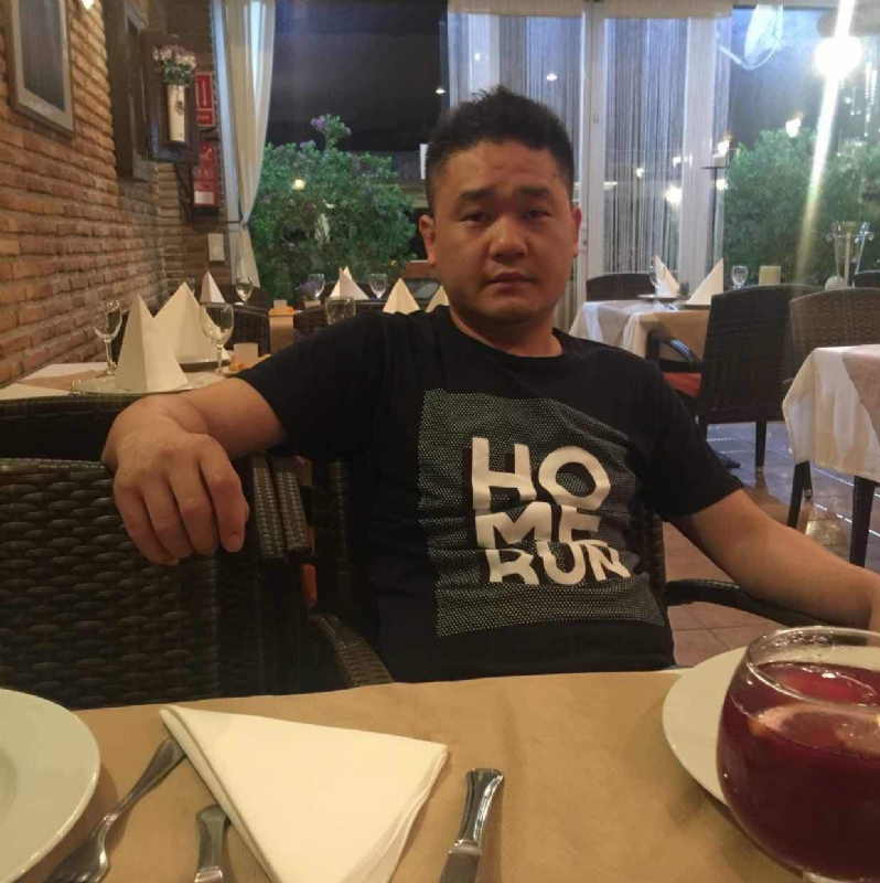 海外游子的第三张照片--顺昌征婚网